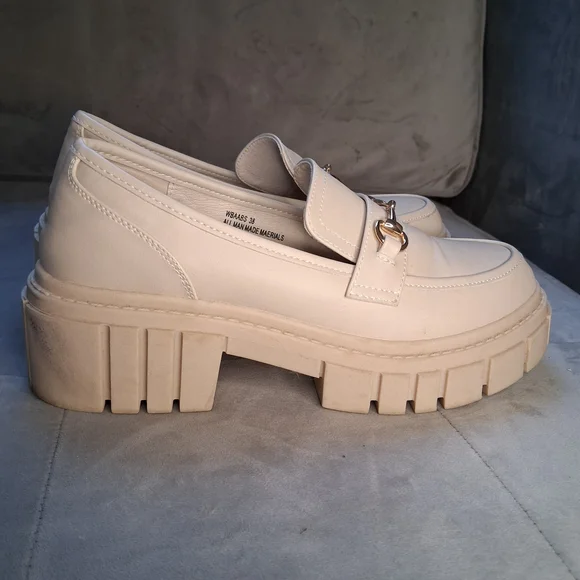 ​Steve Madden Approach Chunky Platform Loafers - Cream Gold Horsebit Size 7.5 - Picture 5 of 15
